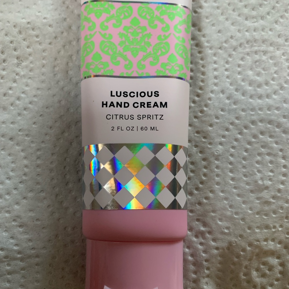 Refreshments Luscious Hand Cream in Citrus Spritz   ⭐️Full Size⭐️ 2 fl oz/ 60 ml
